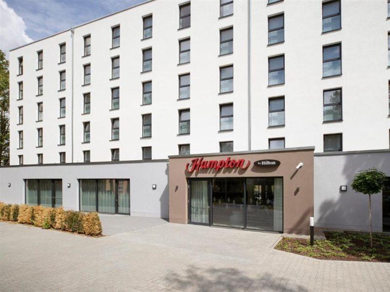 Hampton By Hilton Кайзерслаутерн Екстериор снимка
